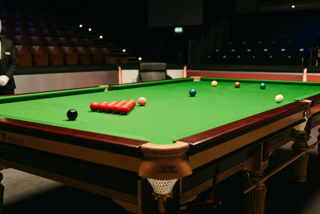 Snooker-Bälle ordentlich auf ihren Spots platziert vor Spielbeginn als Symbol für gründliche Wettvorbereitung
